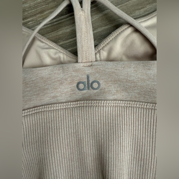Alo Yoga Lavish Bra - Picture 3 of 5